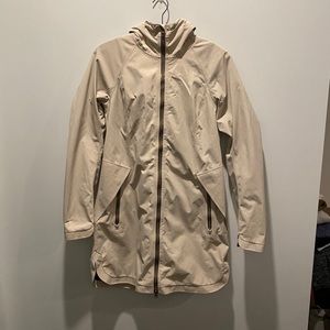 Lululemon definitely raining glyde long rain jacket raincoat beige cashew tan